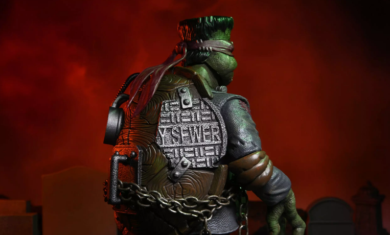 Universal Monsters x TMNT Ultimate Raphael as Frankensteins Monster 7-Inch Scale Action Figure