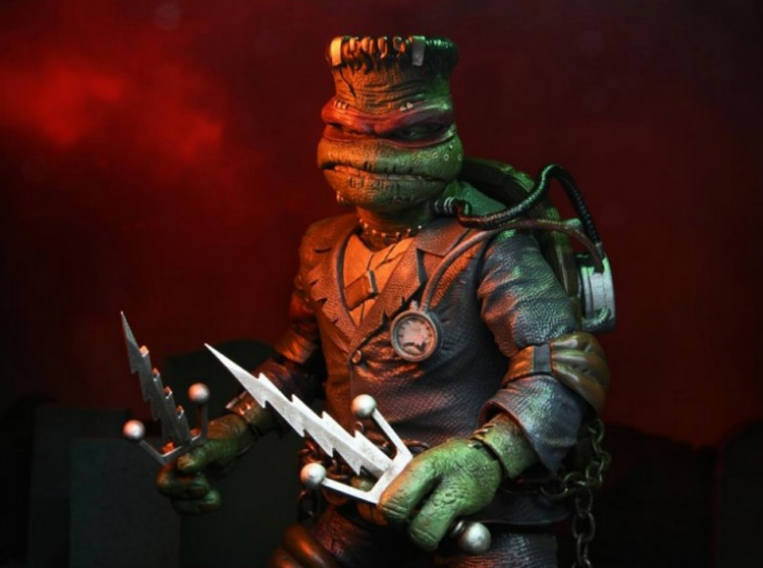 Universal Monsters x TMNT Ultimate Raphael as Frankensteins Monster 7-Inch Scale Action Figure