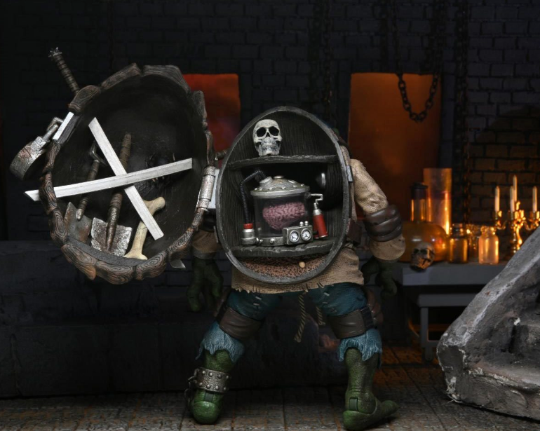 Universal Monsters x TMNT Ultimate Leonardo as The Hunchback 7-Inch Scale Action Figure
