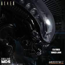 Alien Deluxe 7-Inch Action Figure